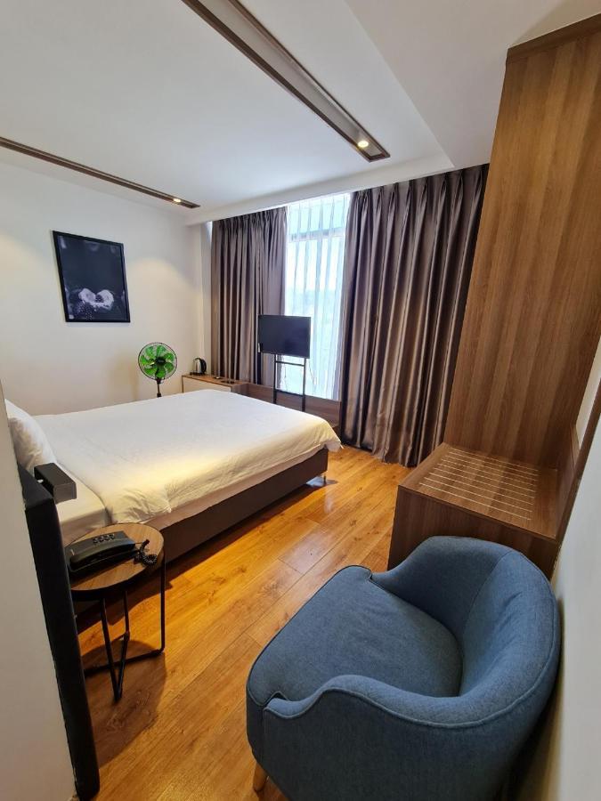 Hotel Ngan Hoa - Mille Fleurs 02 à Đà Lạt Extérieur photo